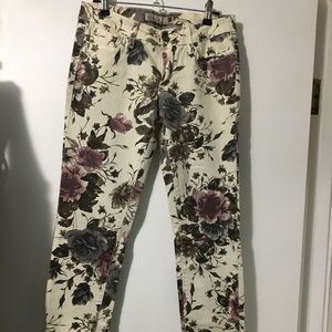 GJG Los Angeles Floral Skinny Jeans Size 5